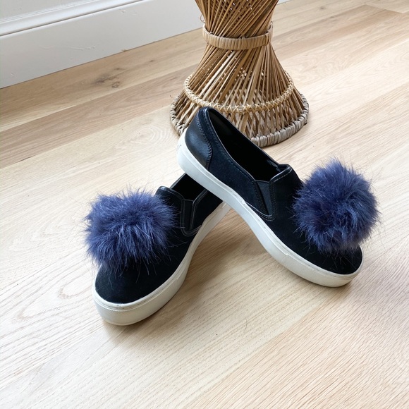REBECCA MINKOFF fuzzy blue pompom slip on sneaker - Picture 2 of 8